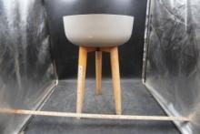 Low Cement Pot W/ Legs