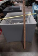 23" Pinch Ash Planter (Using Yardsticks To Measure)