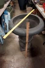 Campania Onyx Black Planter (Using Yardsticks To Measure)