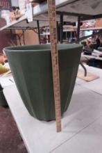 Pleat Olive 19" Planter