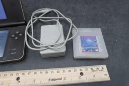 Nintendo D.S W/ Charger & Tetris Game