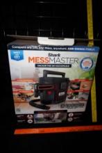 Shark Messmaster Wet/Dry Vacuum