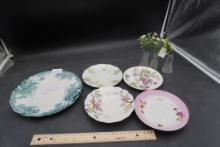Painted Plates (J&C Meakin England 1890 Plate & Others) & 3 Glass Shakers Turned Vases W/ Flowers