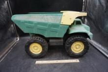 Ertl John Deere Dump Truck (Box Is Metal But Cab Is Plastic)