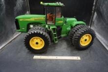 John Deere 9420 Tractor (Place For Batteries)