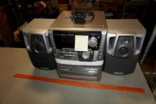 Aiwa Radio & 5 Disc Cd Player (Works Great, Big Sound, Cassette Player Disabled - Rotten Belts)