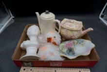 Teapots, Stuffie, Bust Figurine, Dish