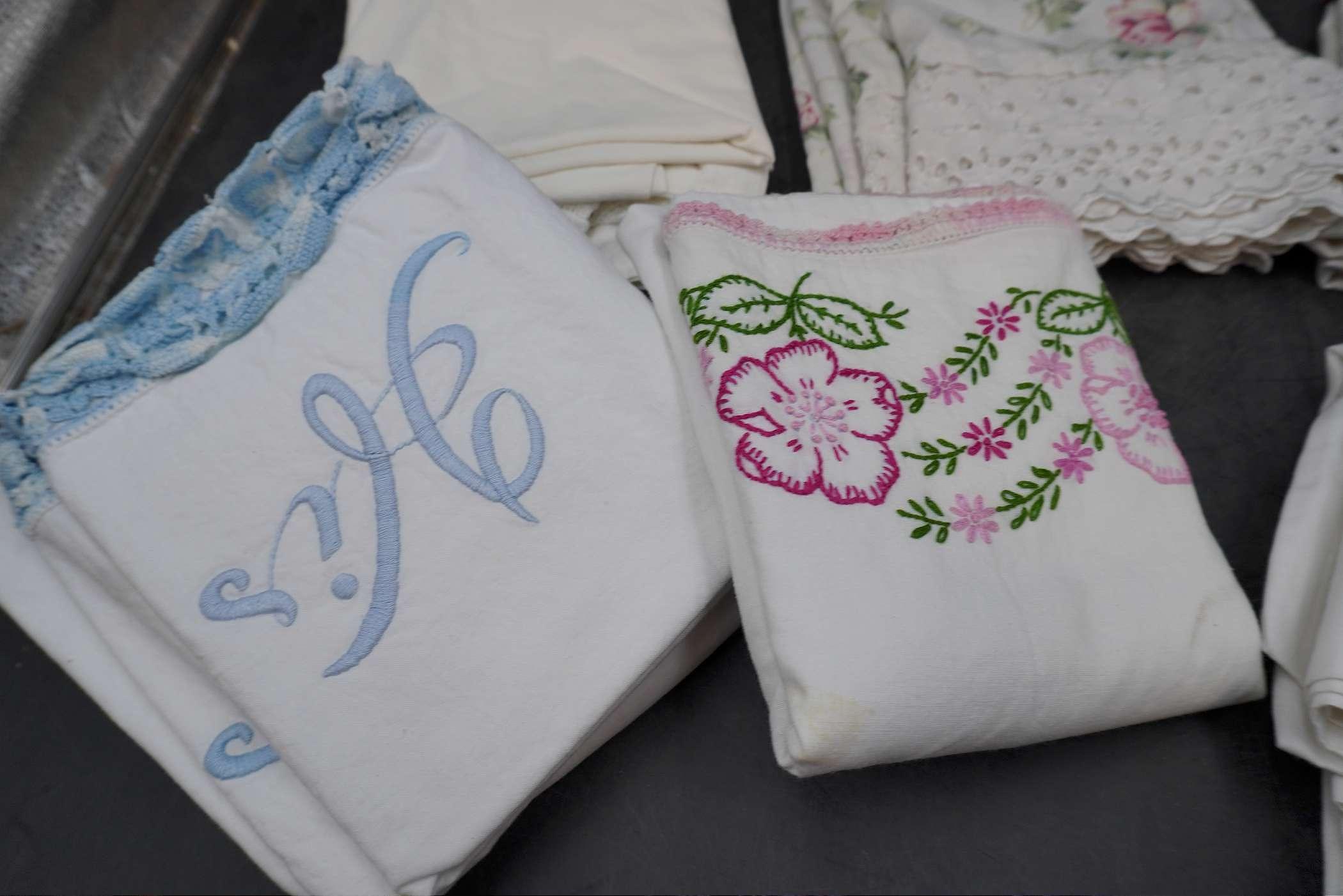 Pillowcases & Sheets
