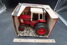 Ertl International 1586 Tractor W/ Cab