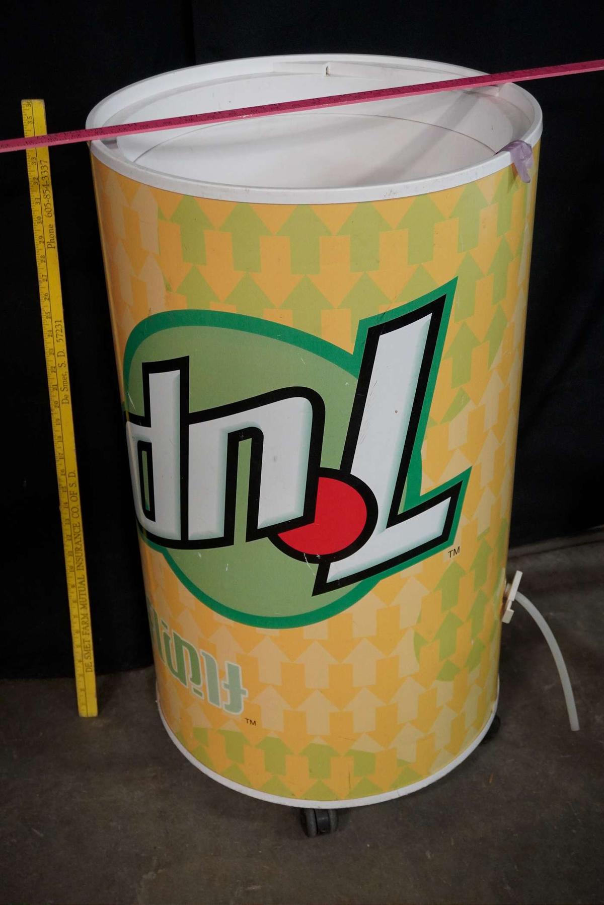 7Up Beverage Cooler