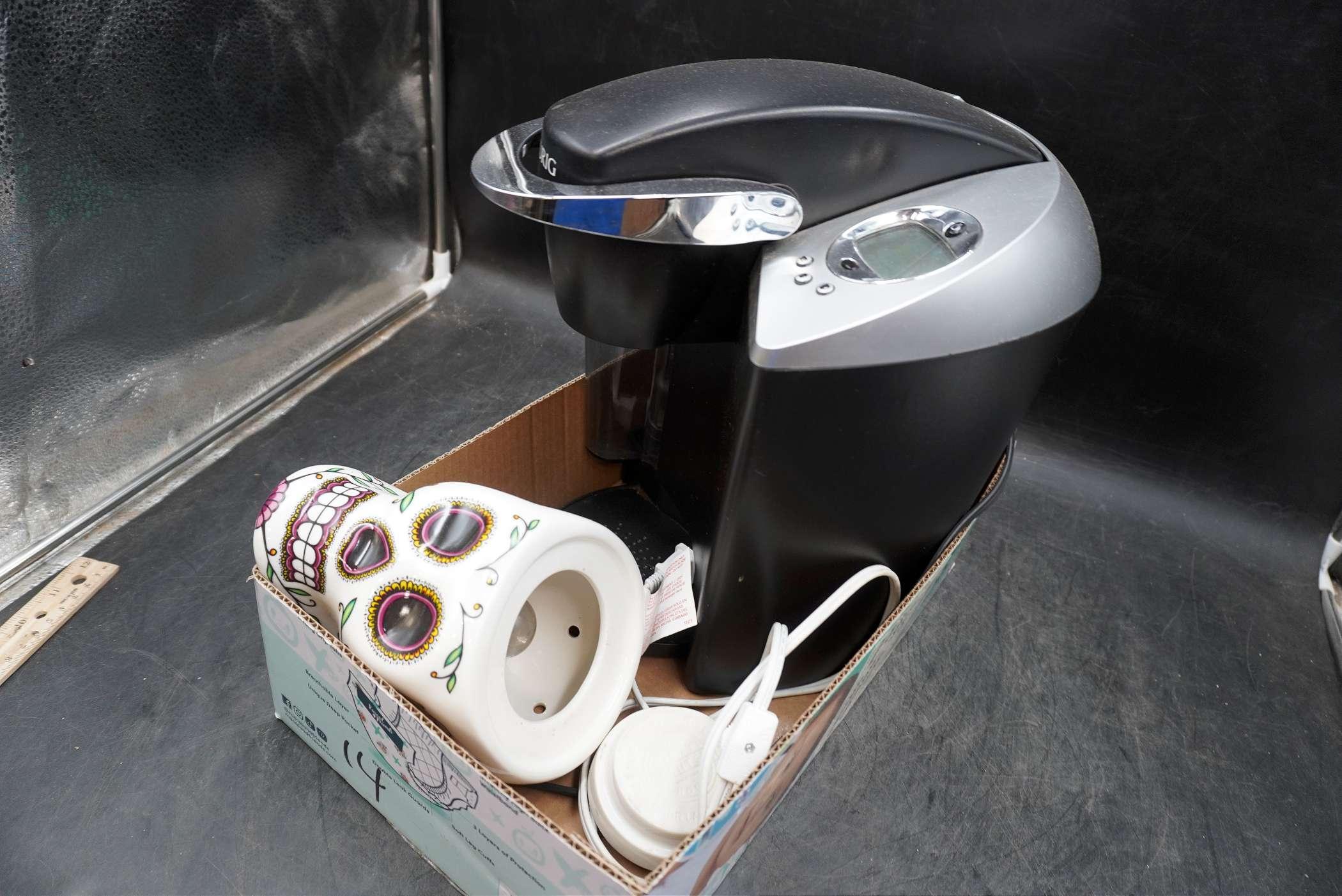 Keurig Coffee Maker & Sugar Skull Wax Melter