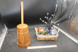 Basket, Garland Shoes, Small Tree, Apple, Mug, Creamer