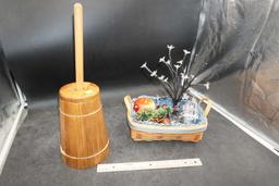 Basket, Garland Shoes, Small Tree, Apple, Mug, Creamer