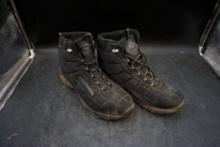 Columbia Boots (Size 14)