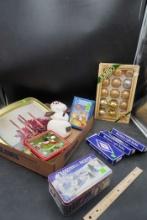 Maxwell House Tin, Tray, Snowman, Christmas Tin, Light Bulbs & Ornaments