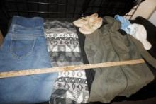 Lee Jeans, Naturalizer Shoes, 2 Women'S Hats & Tek Gear (Size Large)