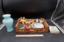 Glass Vase, Depression Glass Book, Figurines, Vase, Shaker