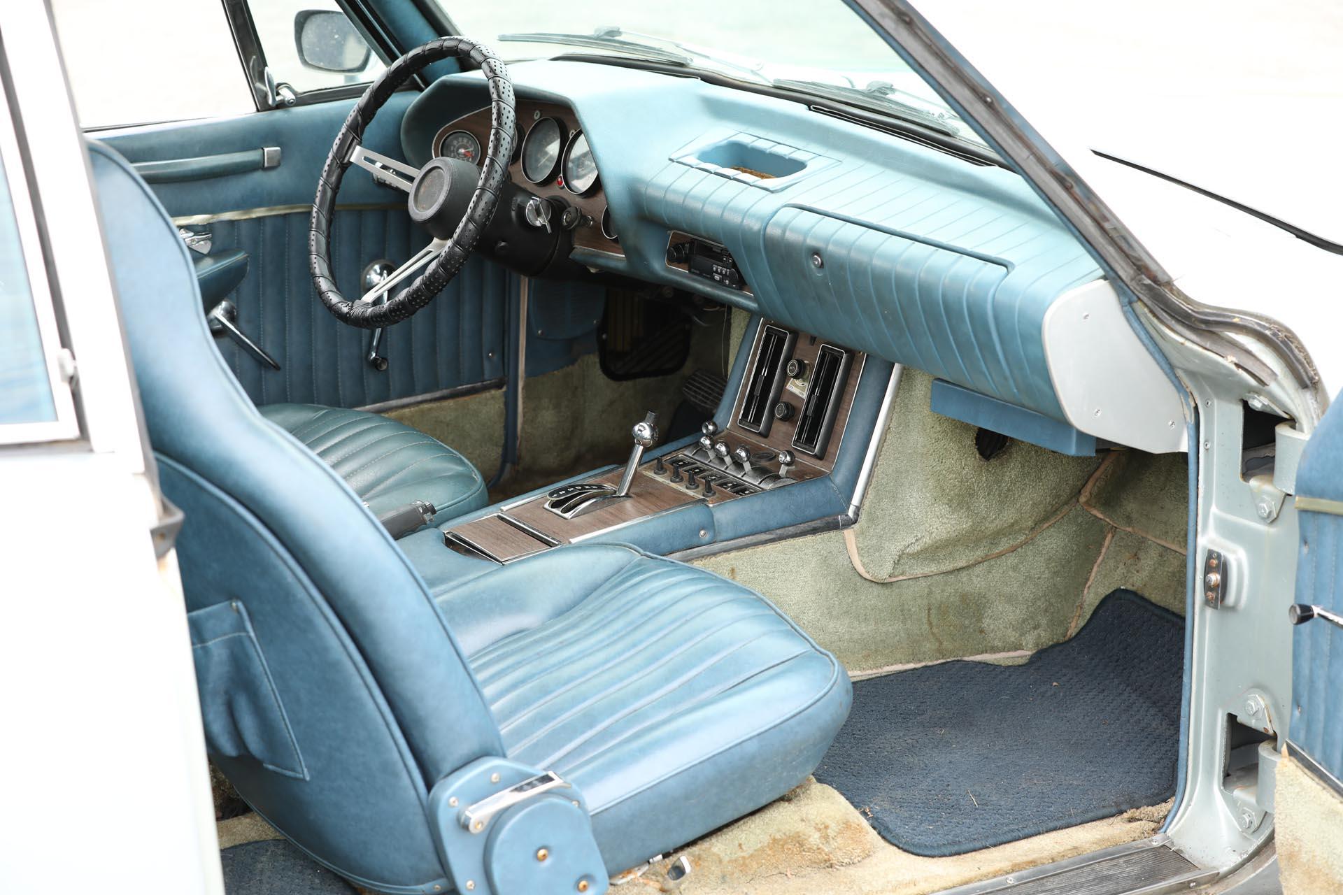 1981 Avanti II
