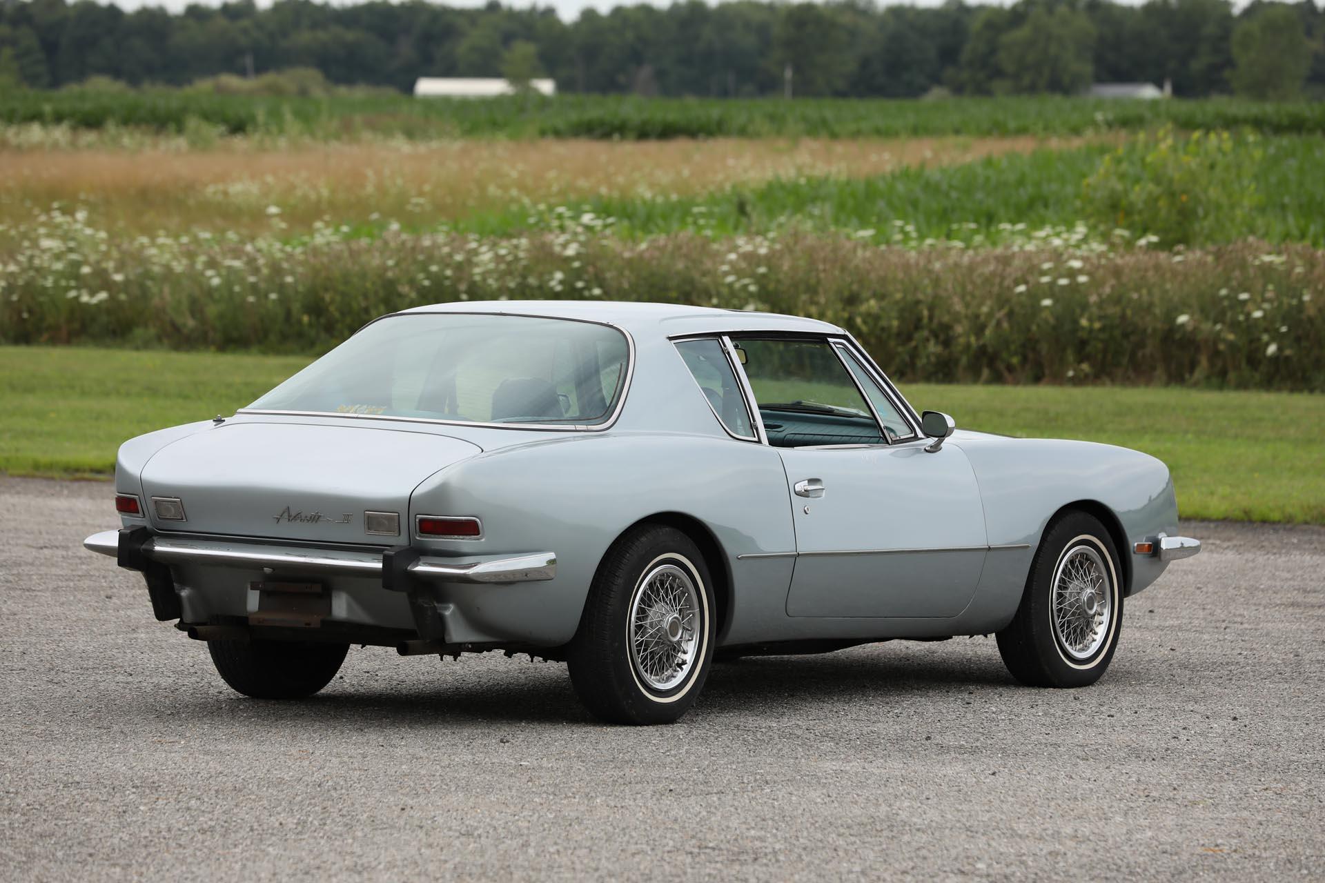 1981 Avanti II