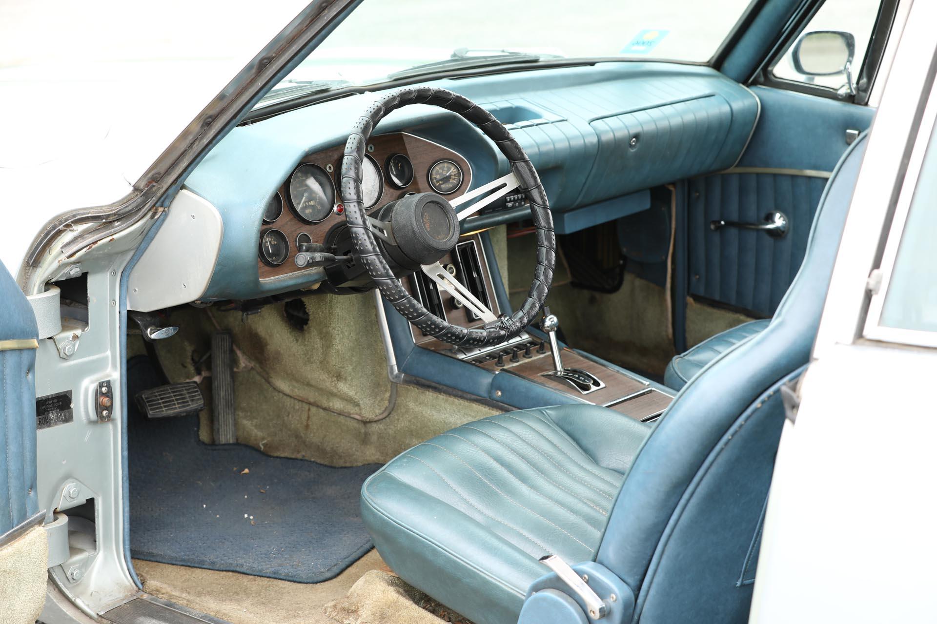 1981 Avanti II