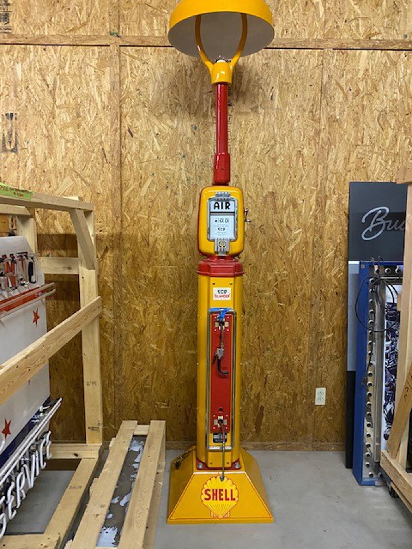 Professionally Restored Shell Oil Eco Meter Air Gas Station Islander with Light and Shade