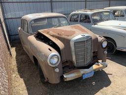 1958 Mercedes-Benz 220S Ponton Sedan