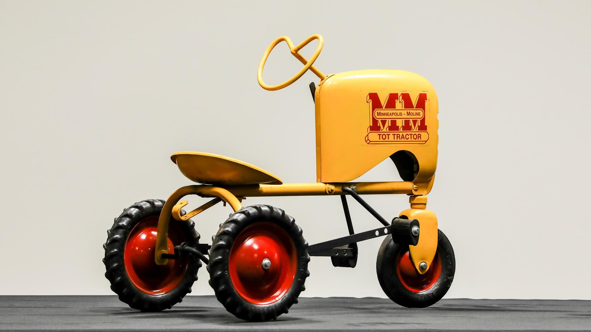 AMF Minneapolis-Moline Tot-Tractor Pedal Toy