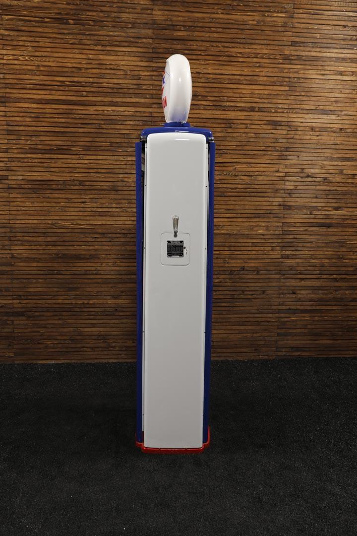 Original DX Boron-Tokheim Model 39 Gas Pump with Globe - Restored