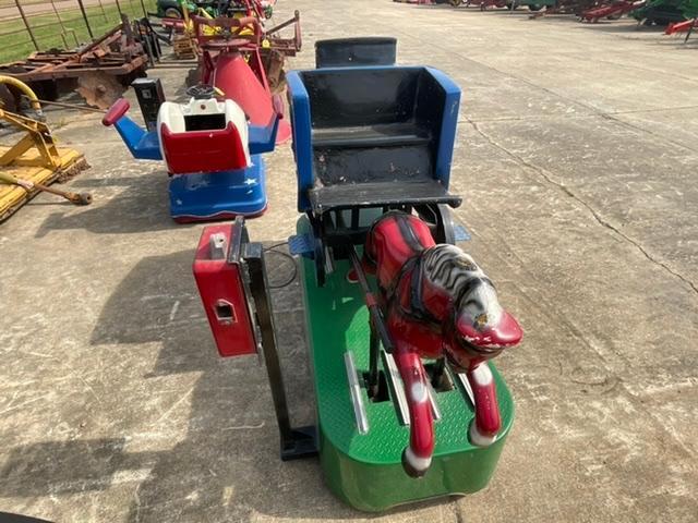 Horse and Carriage Coin Operated Ride