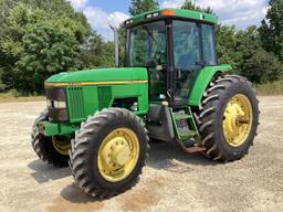 John Deere 7400 Tractor MFWD