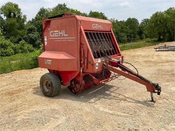 Gehl 2780 Round Baler