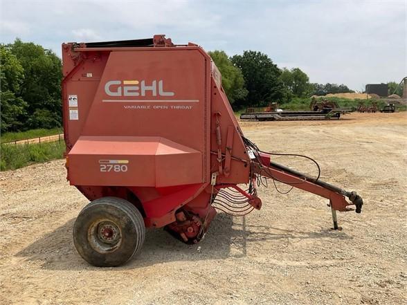 Gehl 2780 Round Baler