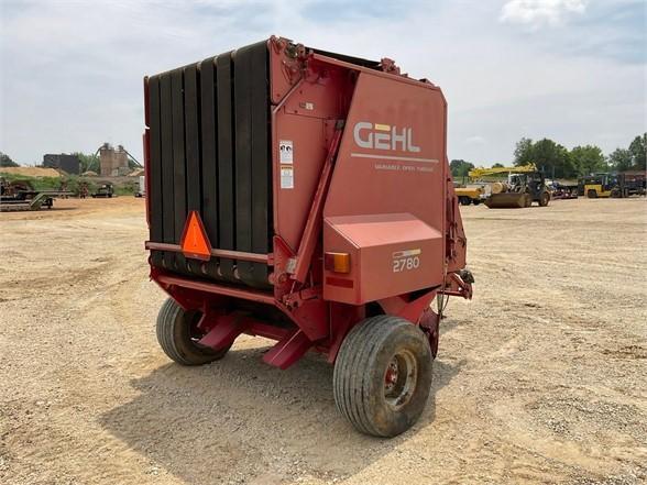 Gehl 2780 Round Baler