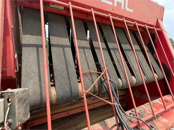 Gehl 2780 Round Baler