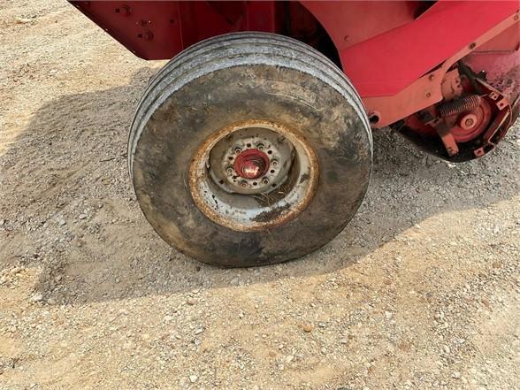 Gehl 2780 Round Baler