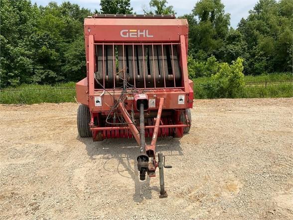 Gehl 2780 Round Baler