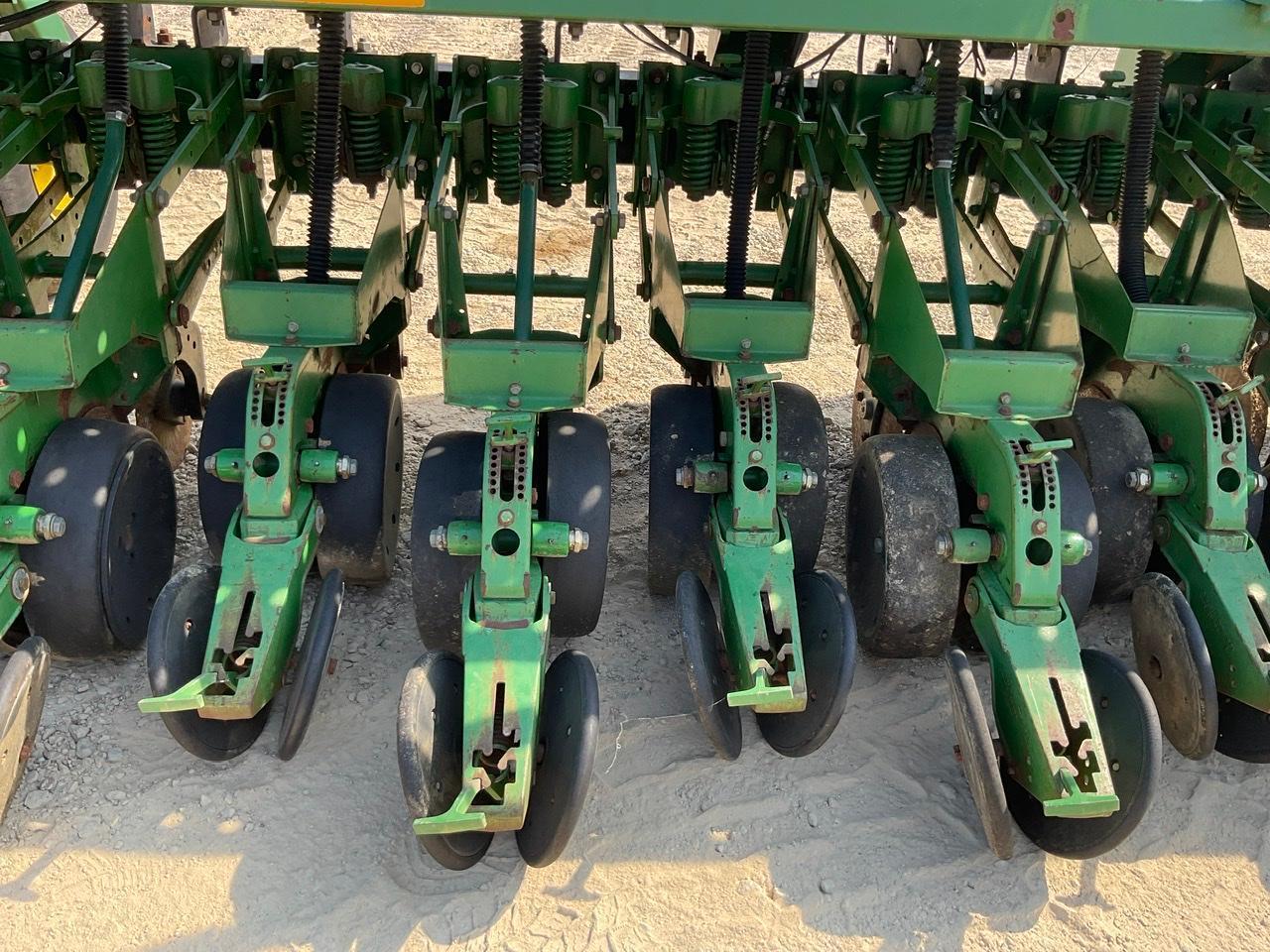 John Deere 1530 Grain Drill