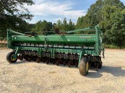John Deere 1530 Grain Drill