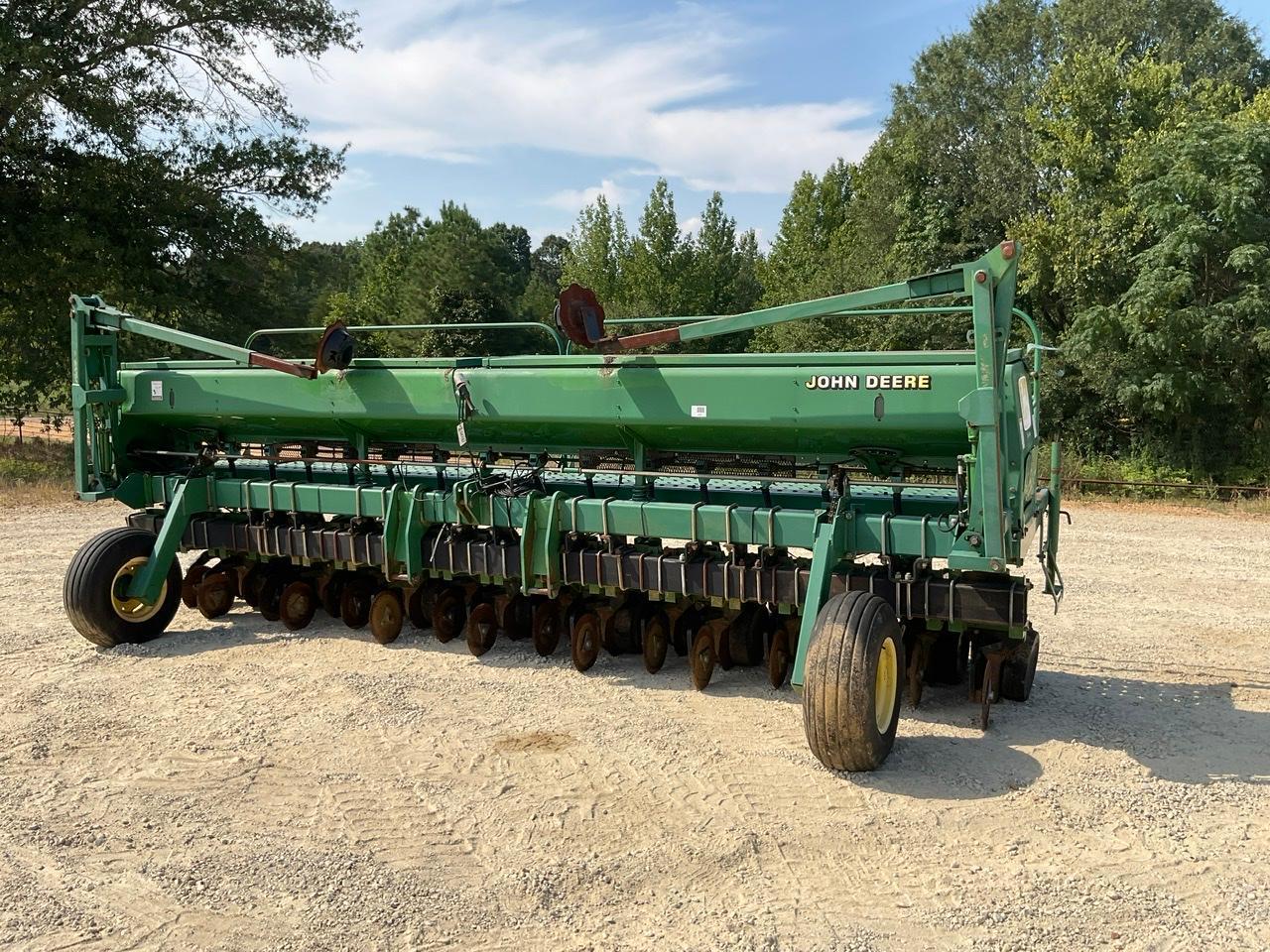 John Deere 1530 Grain Drill