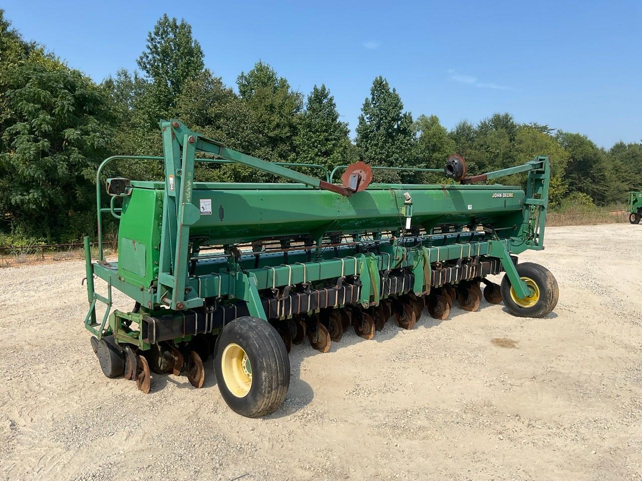 John Deere 1530 Grain Drill