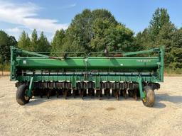 John Deere 1530 Grain Drill