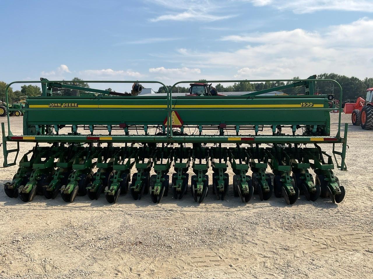 John Deere 1530 Grain Drill