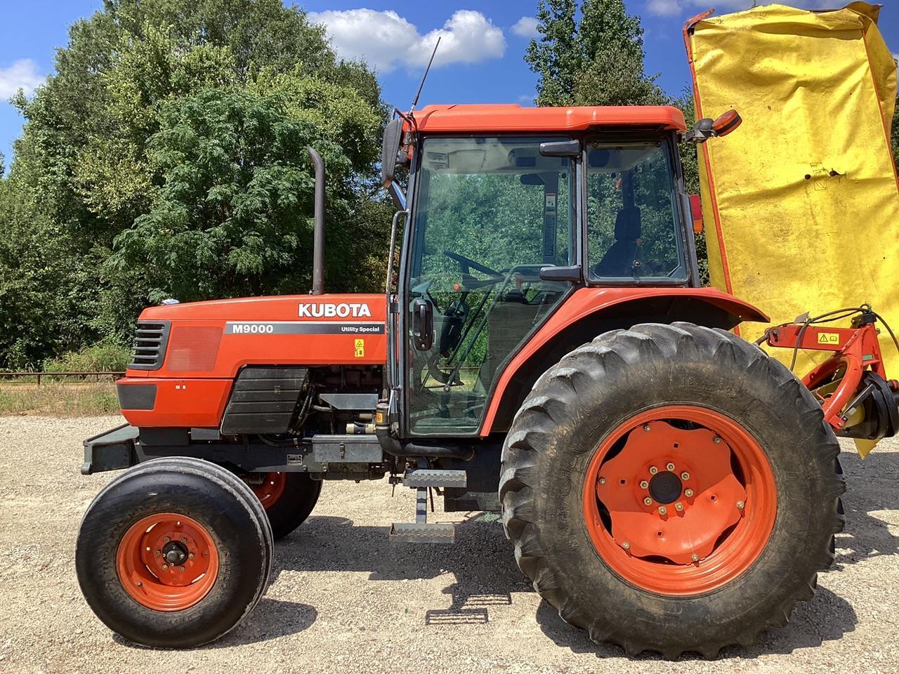 2002 Kubota M9000 Tractor