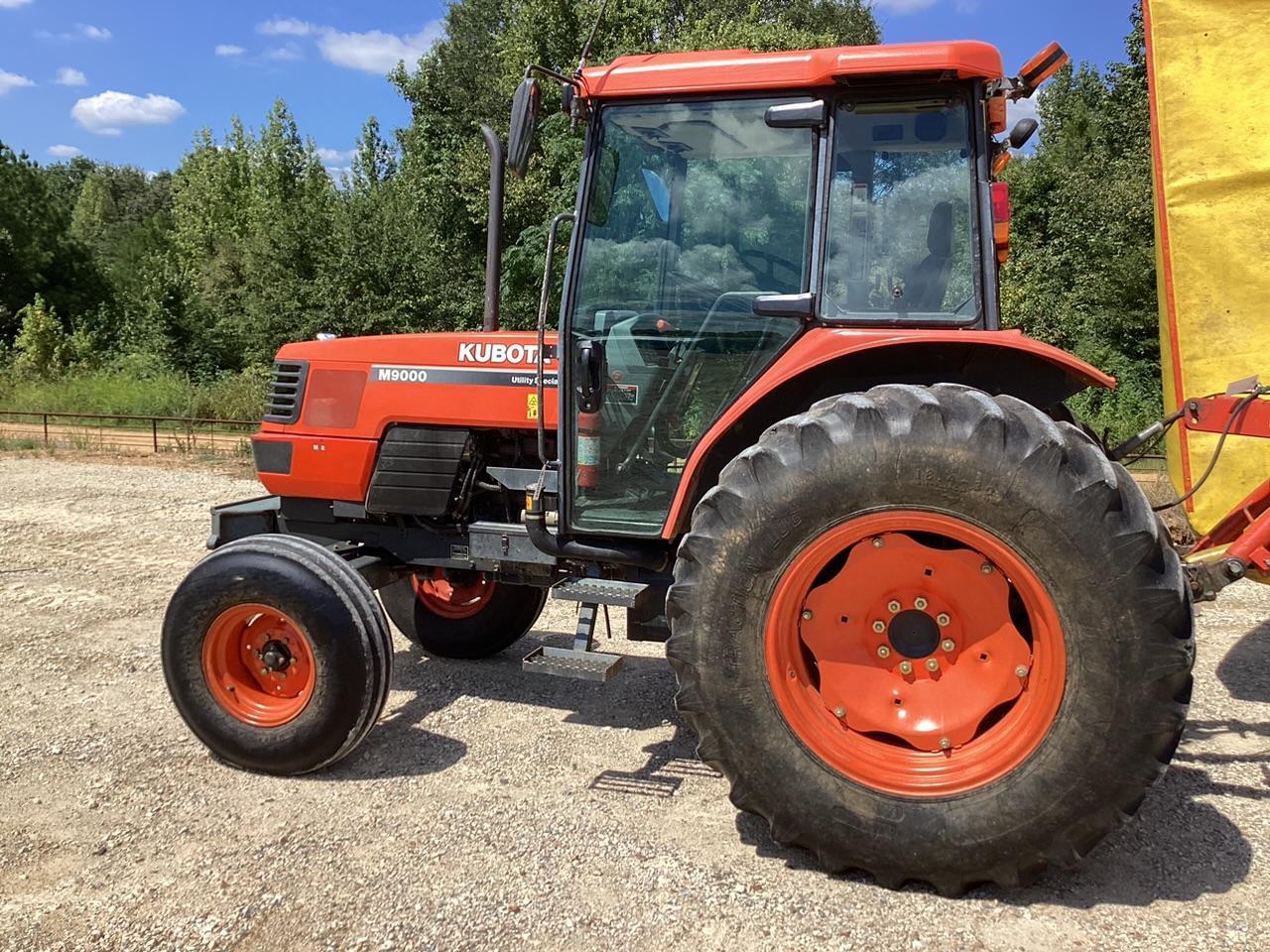 2002 Kubota M9000 Tractor