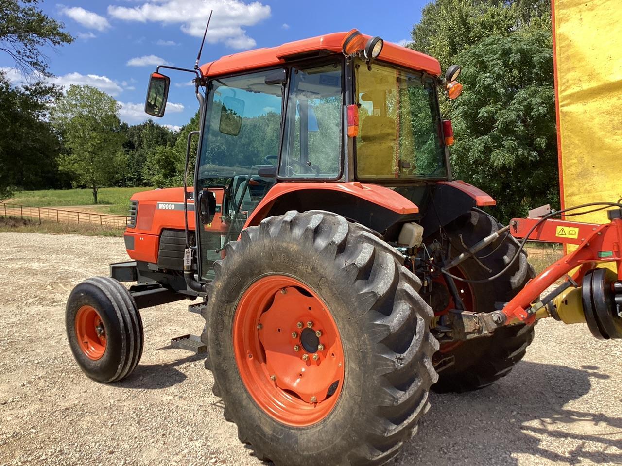 2002 Kubota M9000 Tractor