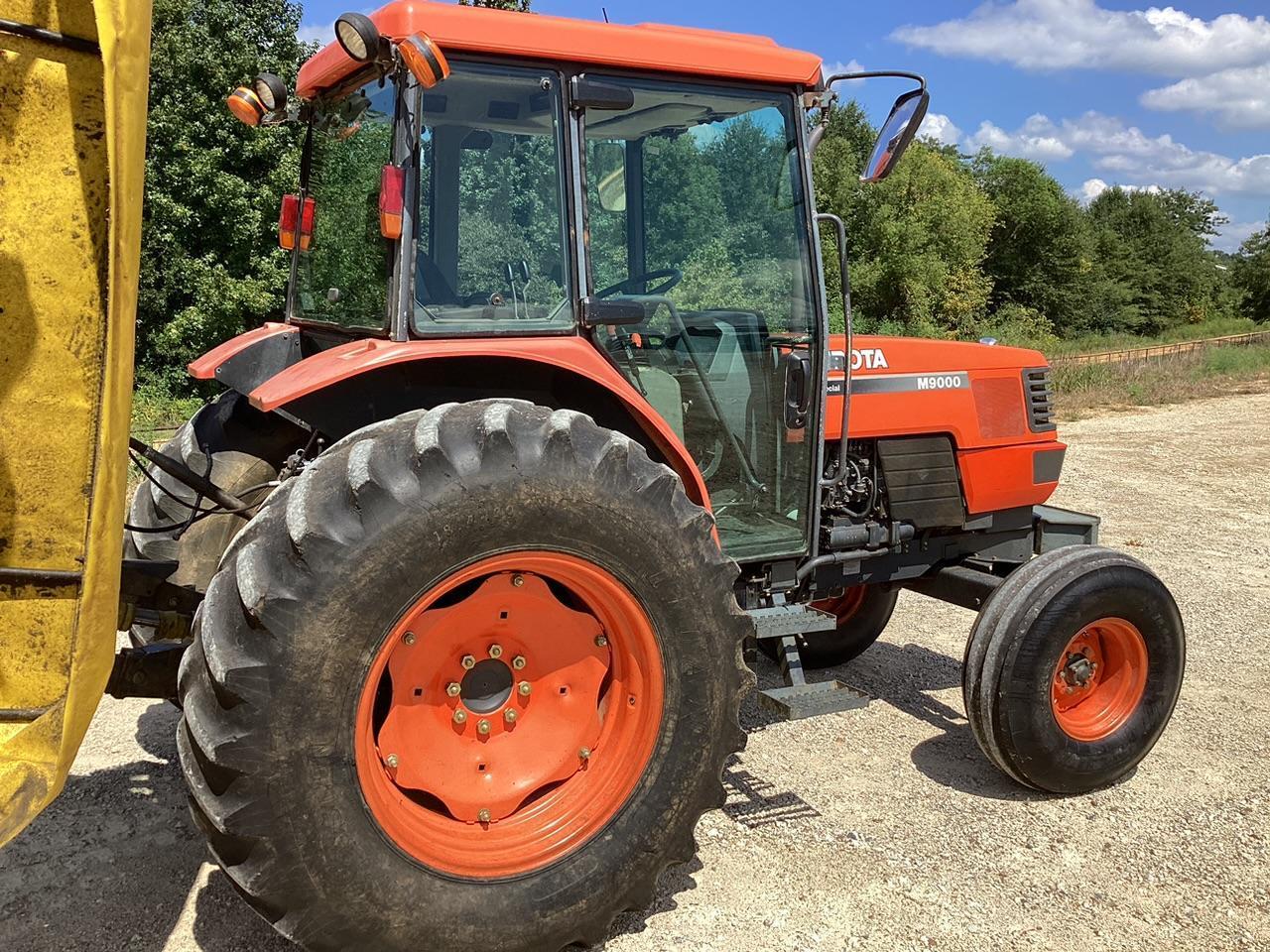2002 Kubota M9000 Tractor