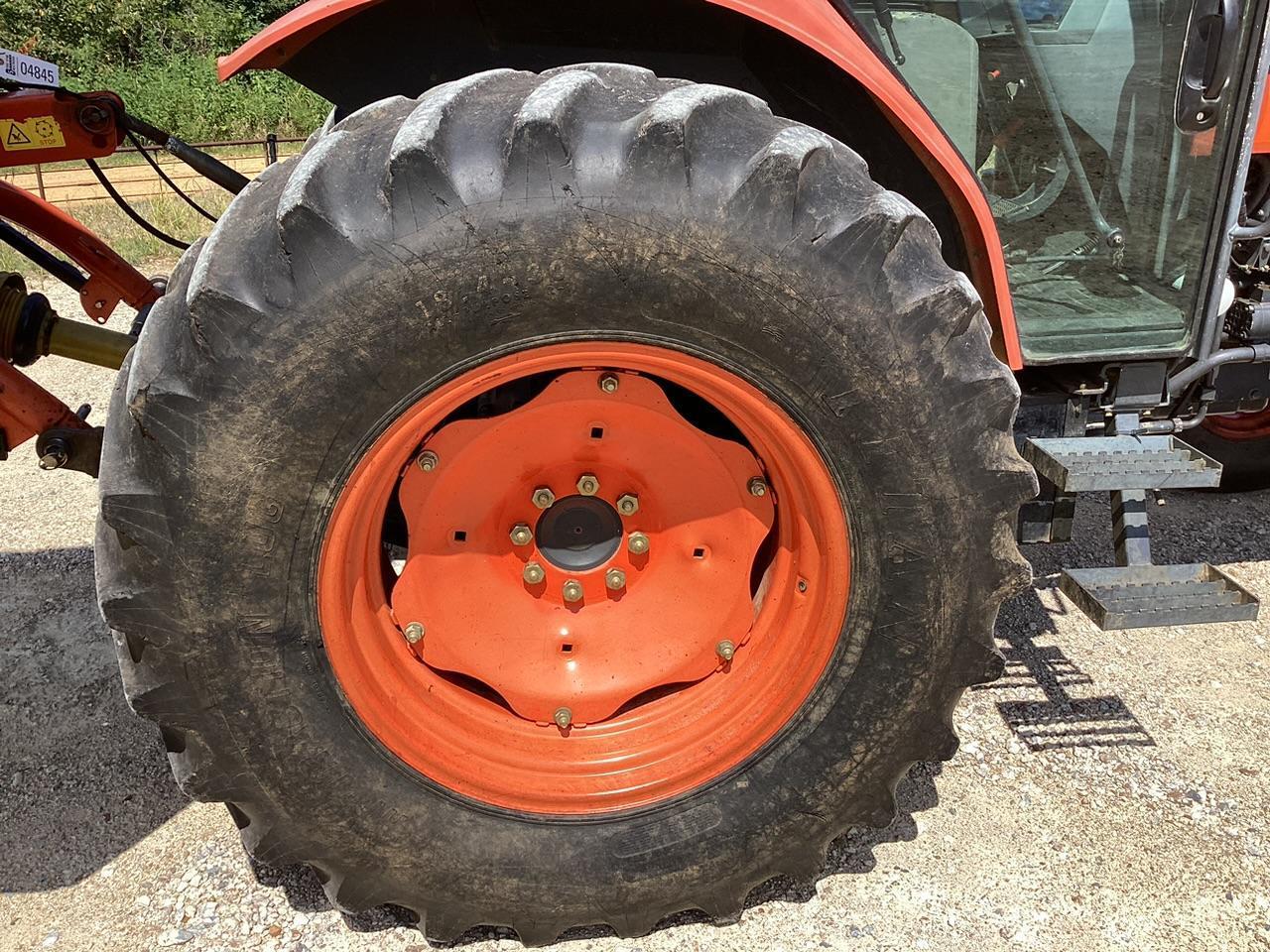 2002 Kubota M9000 Tractor
