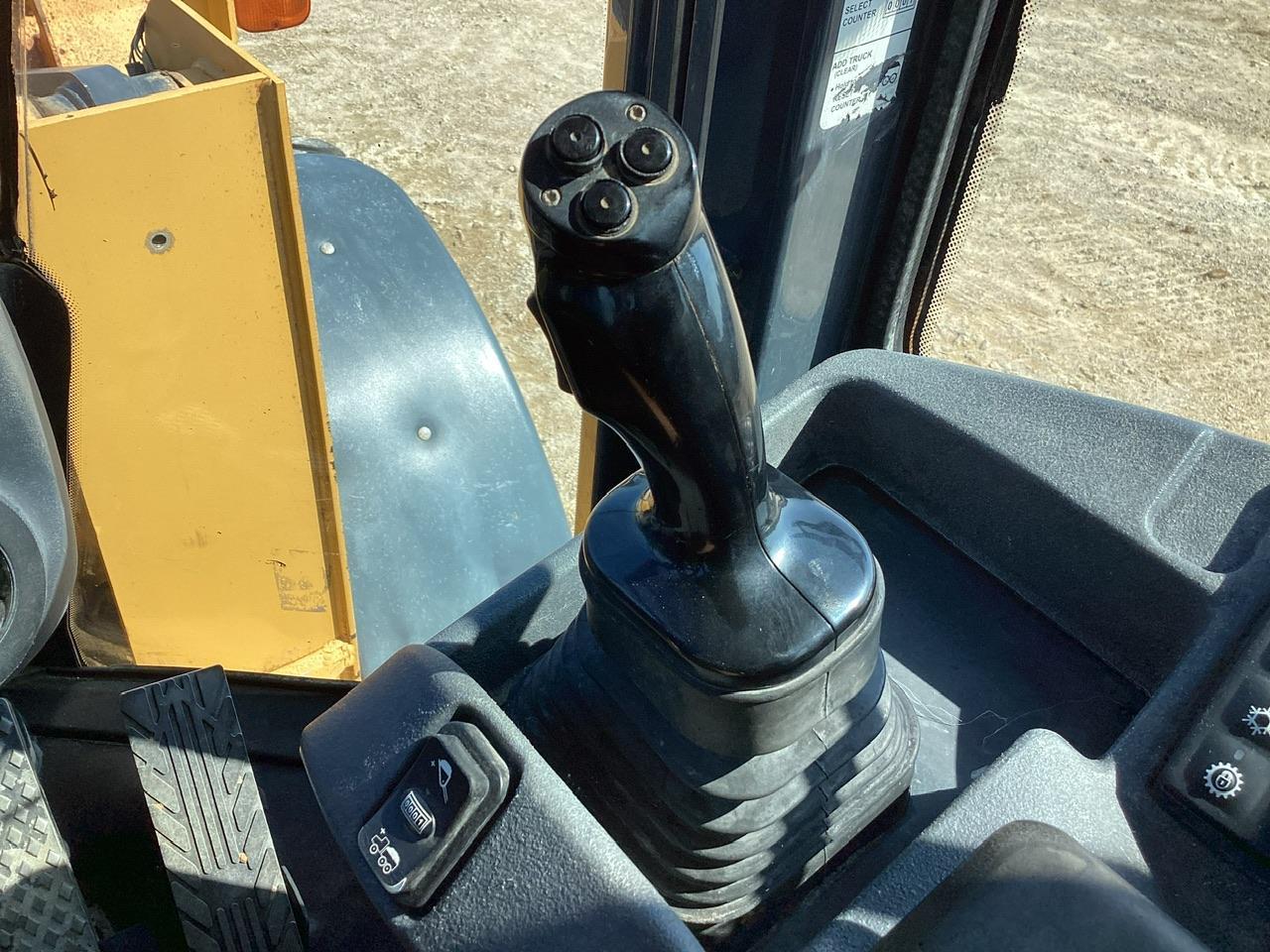 2015 Deere 544K Wheel Loader