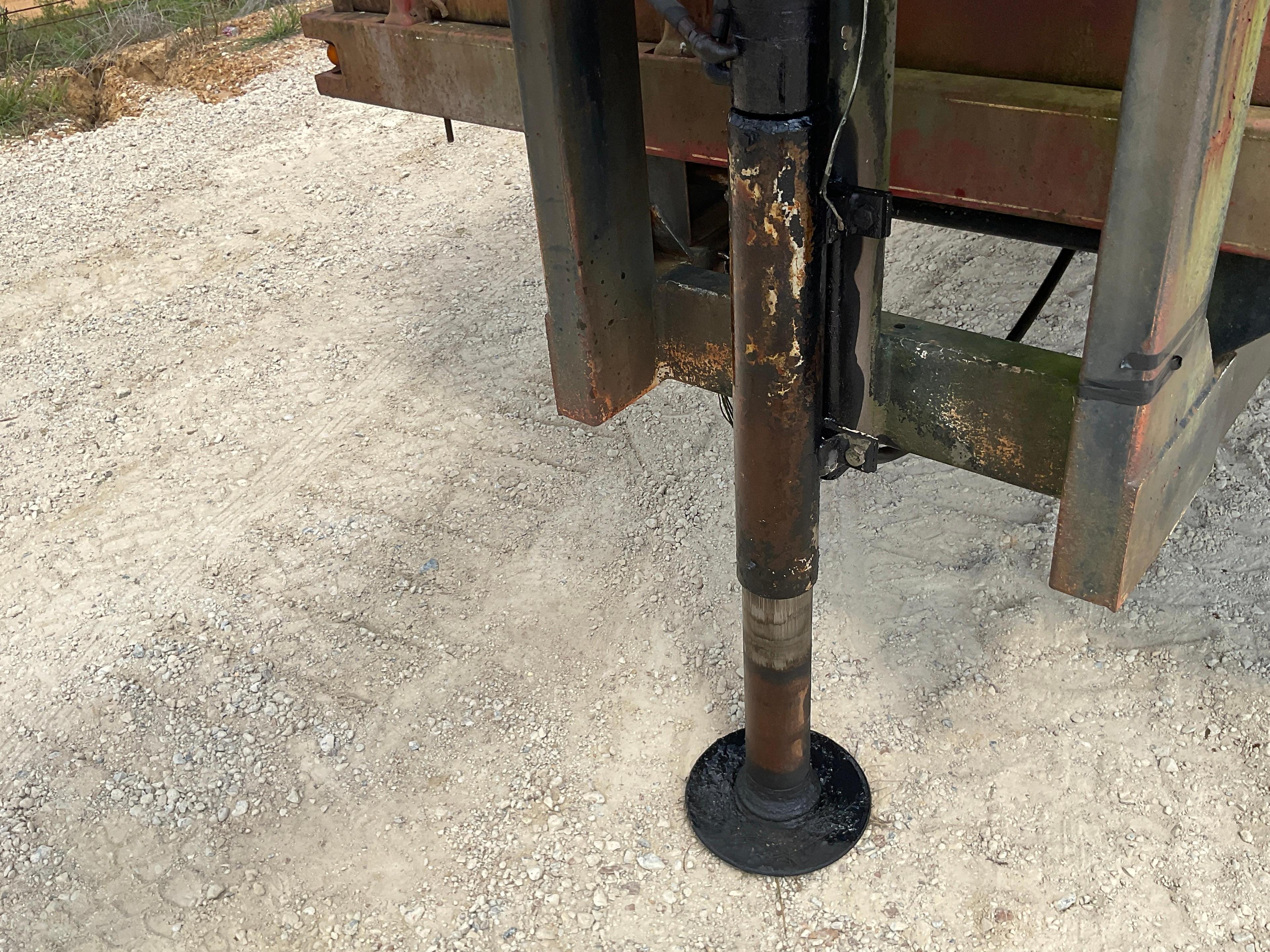 Donahue Gooseneck Dump Trailer