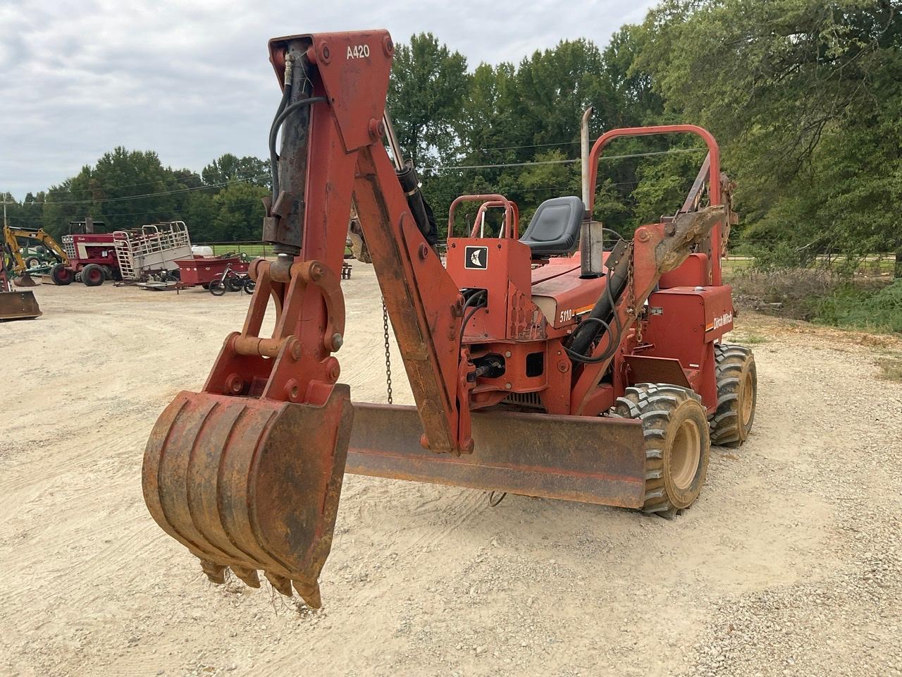 Ditch Witch 5110 Trencher